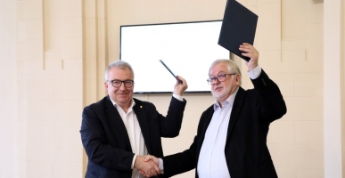 Lietuvos mokslų akademija ir &bdquo;Biotechpharma&ldquo; pasira&scaron;ė sutartį dėl premijų mokslininkams